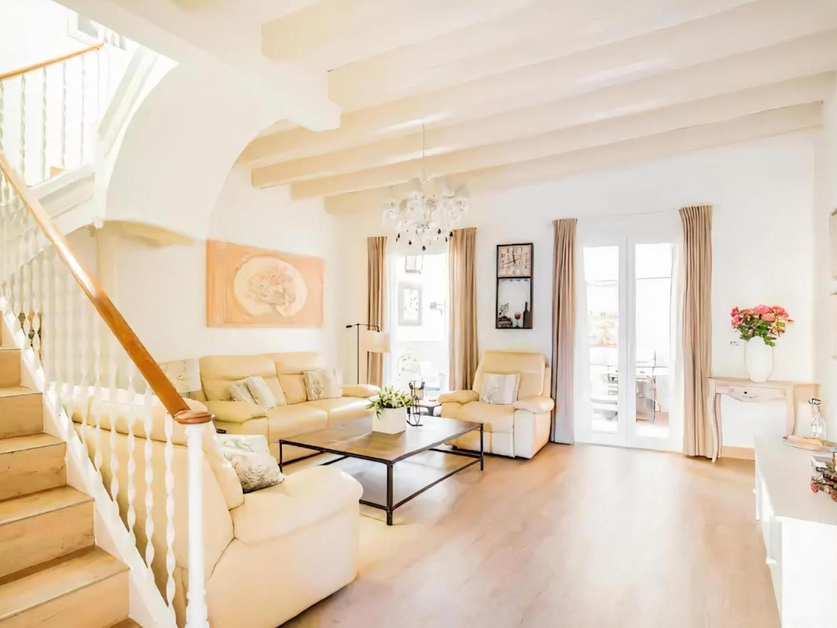 Sitges Spaces Beach House- 4 bedrooms, 3 Bathrooms, Large Terrace, Jacuzzi, Center-Beach Buitenkant foto