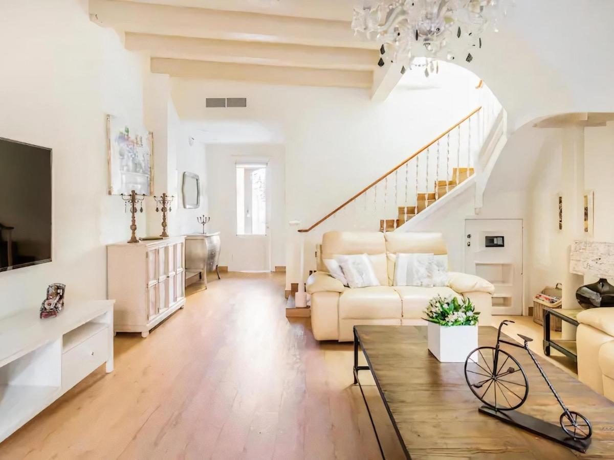 Sitges Spaces Beach House- 4 bedrooms, 3 Bathrooms, Large Terrace, Jacuzzi, Center-Beach Buitenkant foto
