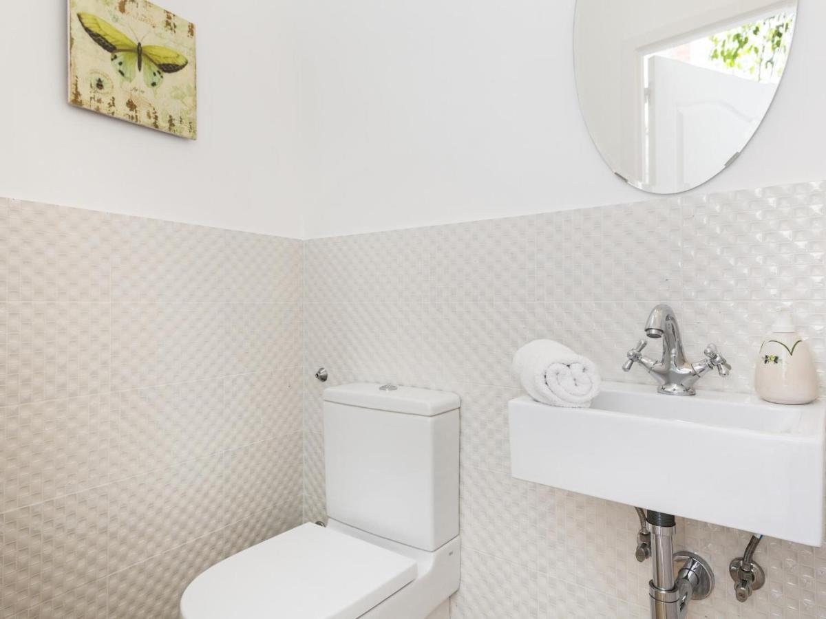 Sitges Spaces Beach House- 4 bedrooms, 3 Bathrooms, Large Terrace, Jacuzzi, Center-Beach Buitenkant foto