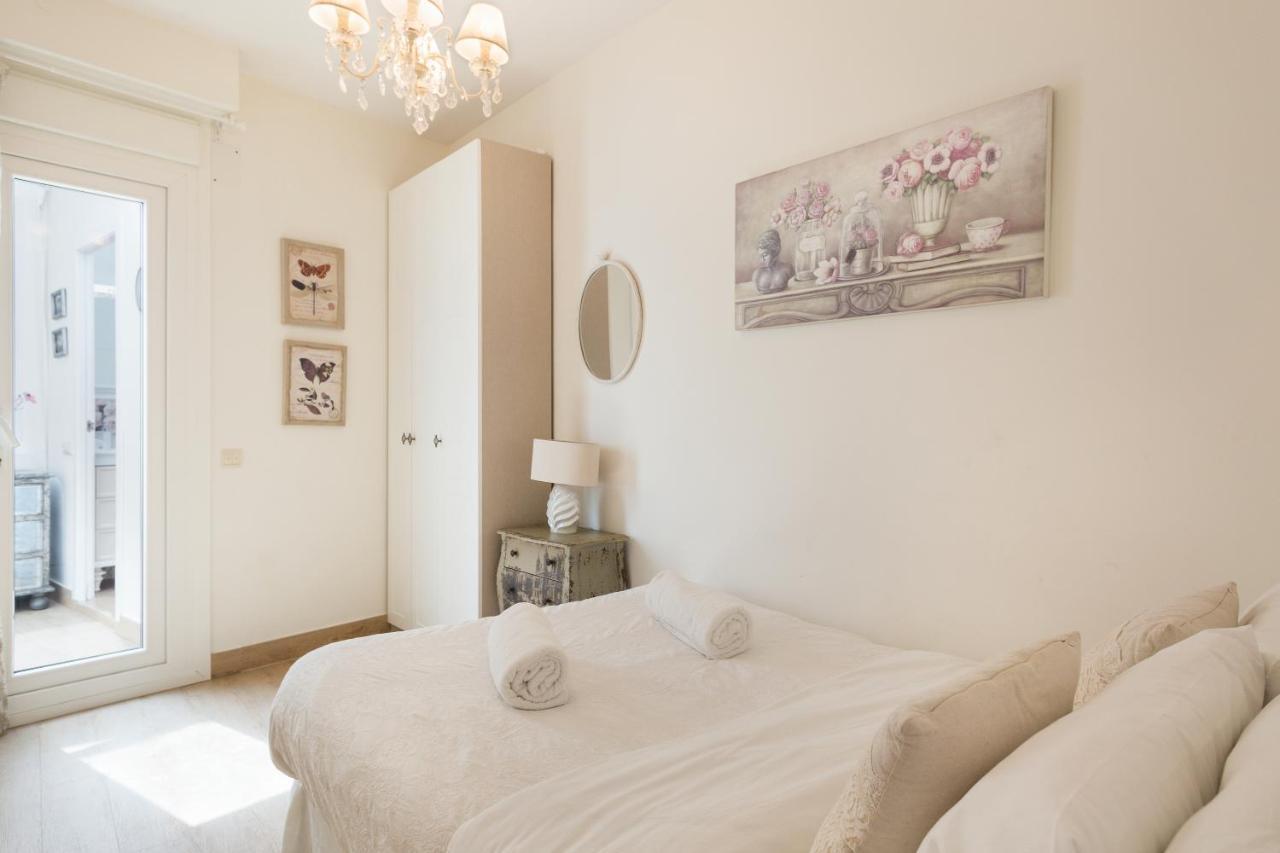 Sitges Spaces Beach House- 4 bedrooms, 3 Bathrooms, Large Terrace, Jacuzzi, Center-Beach Buitenkant foto