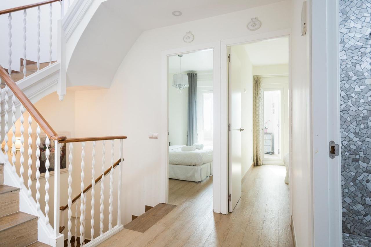 Sitges Spaces Beach House- 4 bedrooms, 3 Bathrooms, Large Terrace, Jacuzzi, Center-Beach Buitenkant foto